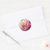 Roze en Gele Rose Ronde Sticker (Envelop)