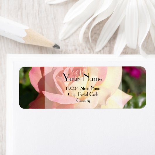  roze en gele rozenbloem, aangepast etiket (Insitu)