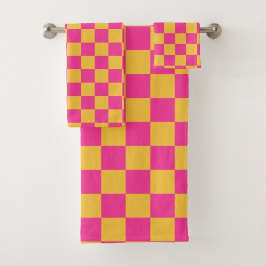 Roze en Gele Schaakbord Bad Handdoek (Insitu)