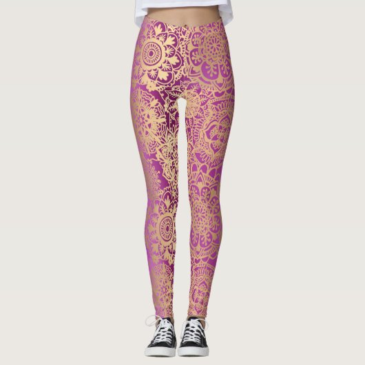 Roze en Gold Boho Mandala Pattern Yoga Leggings (Voorkant)