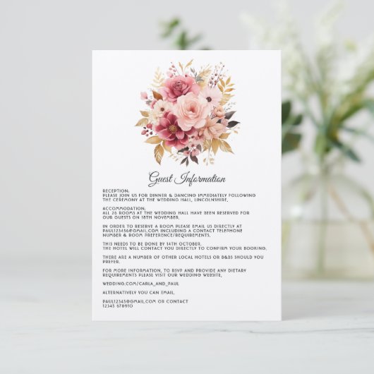Roze en gouden bloemige details voor bruiloftsgast informatiekaartje (Staand voorkant)