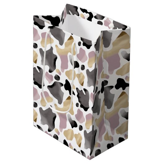 Roze en Gouden Koe Print Verjaardag Gift Bag Medium Cadeauzakje (Voorkant Gekanteld)