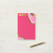 Roze en goudgrijze geode glitter post-it® notes (Op bureau)