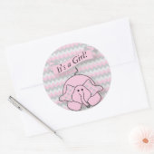 Roze en Grijs Chevron Baby Olifant Ronde Sticker (Envelop)