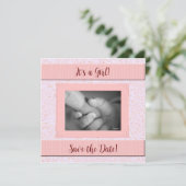 Roze en grijze Baby shower Save The Date (Staand voorkant)