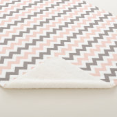 Roze en grijze Chevron Sherpa Deken (3/4)