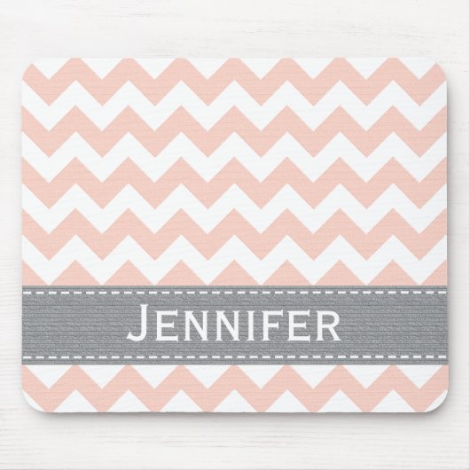 Roze en grijze Chevron Striped Mousepad Muismat (Voorkant)