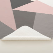 Roze en grijze Mid-eeuwse Moderne Geometrisch Sherpa Deken (3/4)