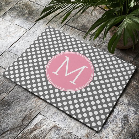 Roze en grijze pokadots met preppy monogram deurmat