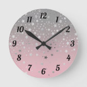 Roze en grijze sterren stijlvolle moderne afbeeldi ronde klok (Voorkant)