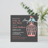 Roze en grijze vogelkooi Lovevogels Uitnodiging (Staand voorkant)