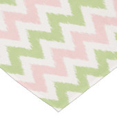Roze en groen geometrisch chevron-patroon korte tafelloper (Hoek)