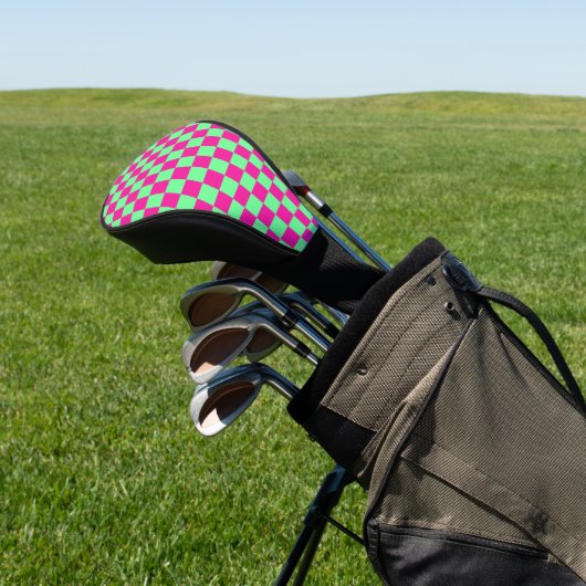 Roze en groen geruit drukwerk golfheadcover (Insitu)