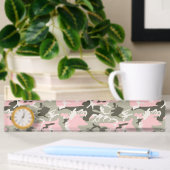 Roze en groene camouflage, leger, leger naambordje