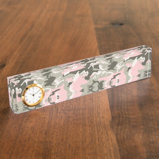 Roze en groene camouflage, leger, leger naambordje (Zijkant)