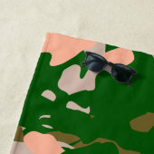 Roze en groene Camouflage Patroon Strandlaken (In situ)