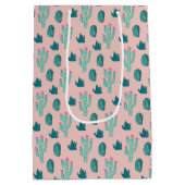 Roze en groene Cute Cactus Patroon Medium Cadeauzakje (Achterkant)