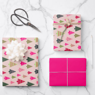 Roze en groene kerstbomen inpakpapier vel