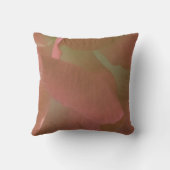 Roze en groene moderne petalen kussen (Achterkant)