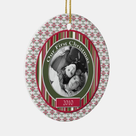 Roze en Groene Onze eerste kerstversiering Keramisch Ornament (Rechts)