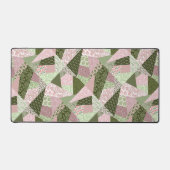 Roze en Groene Patchwork-Look Desk Mat (Voorkant)