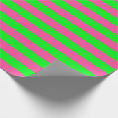 Roze en groene strepen ontwerp cadeaupapier (Hoek)