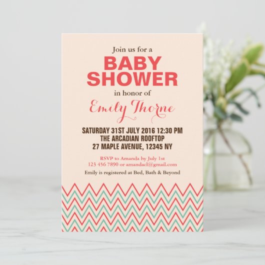 Roze en koraal chevron babyshower uitnodiging (Staand voorkant)