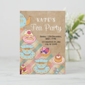 Roze en lichtblauwe vrouwelijke Tea Party uitnodig Kaart (Staand voorkant)