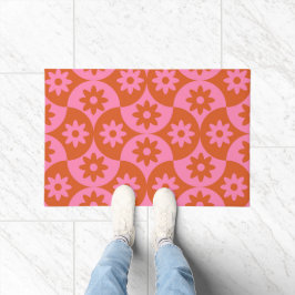 Roze en Oranje bloemen op Mid Century Scallop Deurmat
