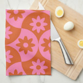 Roze en Oranje bloemen op Mid Century Scallop Theedoek (Quarter Fold)