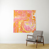 Roze en Oranje Fluid Art Wandkleed (In situ)