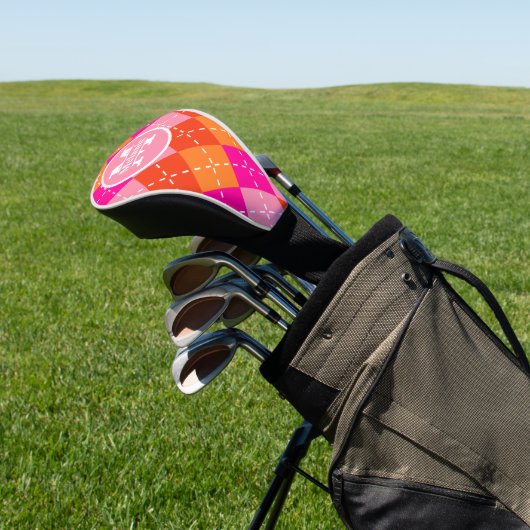 Roze en Oranje Golfing Argyle Preppy gepersonalise Golfheadcover (Insitu)