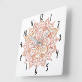 Roze en Oranje Mandala op witte glam Vierkante Klok (Hoek)