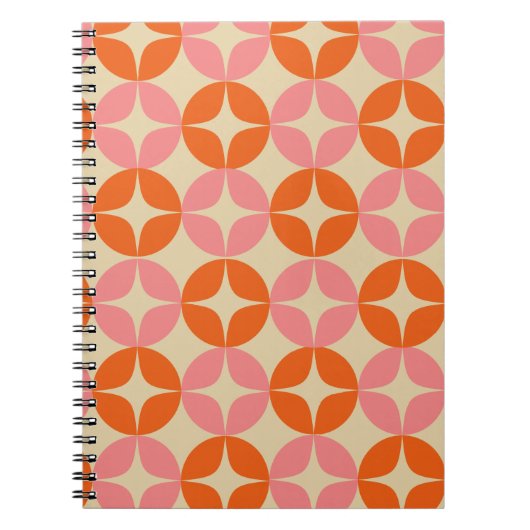 Roze en Oranje Mid Century Mummetrisch Patroon Notitieboek (Voorkant)