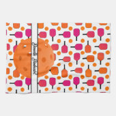 Roze en Oranje Pickleball Paddles gepersonaliseerd Theedoek (Horizontaal)