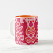 Roze en Oranje tribale ikat Tweekleurige Koffiemok (Voorkant links)