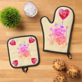 Roze en paarse bloemen en harten ovenwant & pannenlap set
