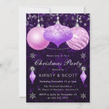 Roze en paarse kerstballen kerstdinerfeest