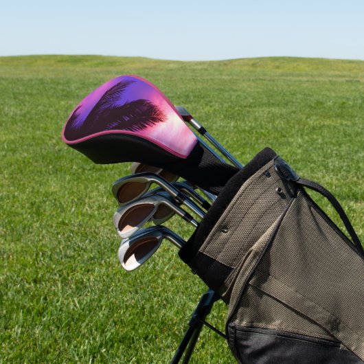 Roze en Paarse palmzonnebank Golfheadcover (Insitu)
