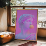 Roze en Paarse Pop Art Venus Poster<br><div class="desc">Maak een statement met dit bruisende poster dat klassieke schoonheid combineert met een pop art twist! Met een godin in zachte pasteltinten die een bubbel blaast, is dit stuk ideaal voor diegenen die houden van een maximalistische huisinrichting en hunkeren naar unieke roze huisaccenten. Perfect voor het toevoegen van een speelse...</div>