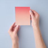 Roze en perzik gradiënt achtergrond flyer (Hand)