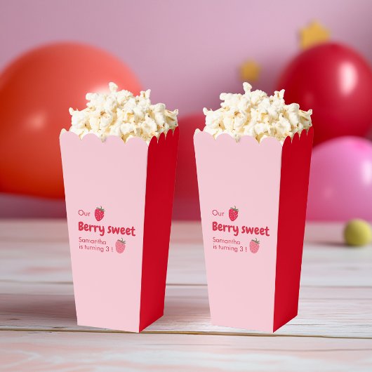 Roze en rode aardbeien verjaardagsfeestje bedankdoosjes