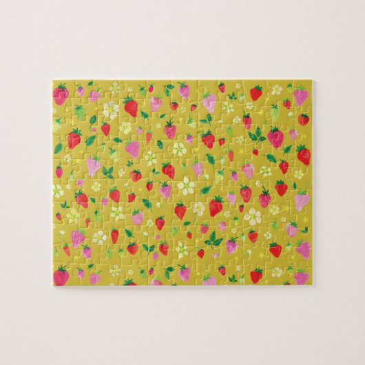 Roze en rode aardbeivelden op Chartreuse Legpuzzel (Horizontaal)