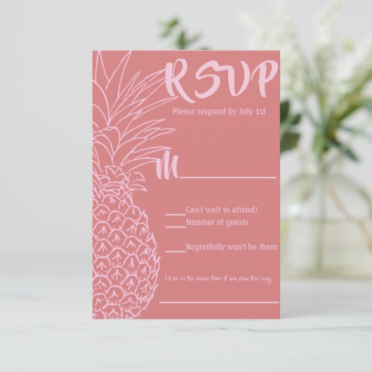 Roze en rode anananasappelstrand RSVP Kaartje (Staand voorkant)