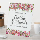 Roze en rode bloemrijke verlovingsfeest begrroetin reclamebord met voetstuk (Insitu)