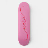 Roze en rode Classy Curved Swash Handtekening Naam Persoonlijk Skateboard (Voorkant)
