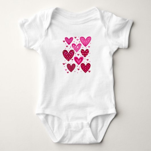 Roze en Rode Hartjes met Patroon Romper (Voorkant)