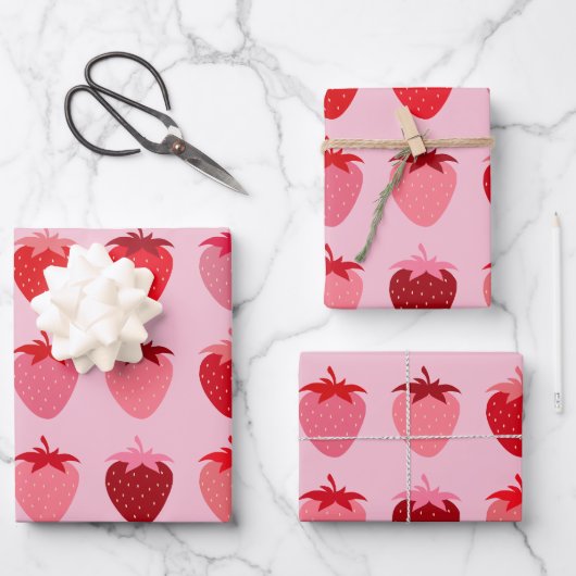 Roze en rode preppy esthetische aardbeien inpakpapier vel (Voorkant)