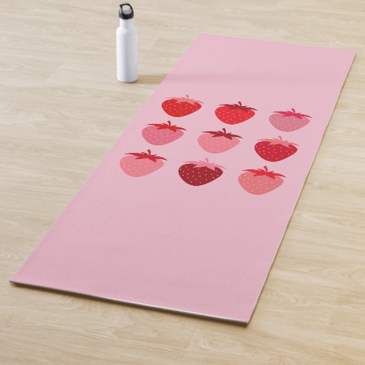 Roze en rode preppy esthetische aardbeien yogamat (In situ)