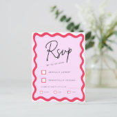 Roze en rode Retro Wavy Border Stylish RSVP Briefkaart (Staand voorkant)